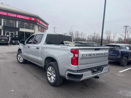 2022 Chevrolet Silverado 1500 Custom