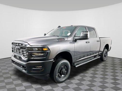 2025 RAM 2500 Tradesman Crew Cab 4x4 6'4' Box