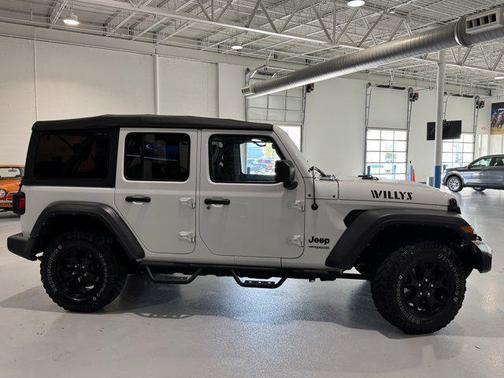 2022 Jeep Wrangler Willys