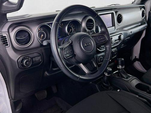 2022 Jeep Wrangler Willys