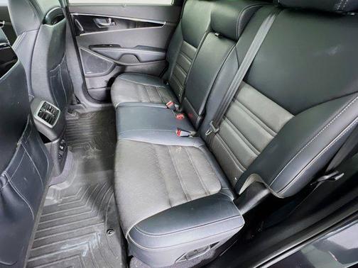 2017 Kia Sorento SXL