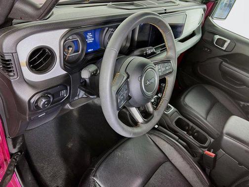 2024 Jeep Gladiator Sport S