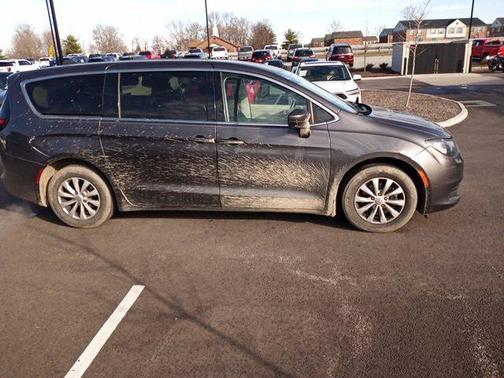 2017 Chrysler Pacifica Touring