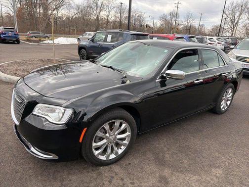 2017 Chrysler 300C Base