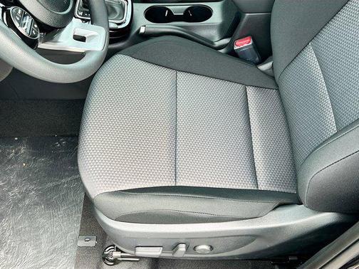 2025 Kia Soul S
