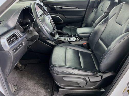 2022 Kia Telluride LX