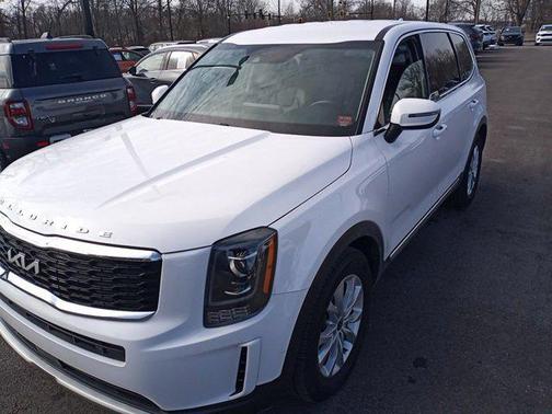 2022 Kia Telluride LX
