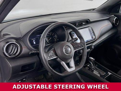 2021 Nissan Kicks SR