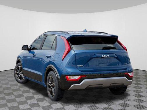 2025 Kia Niro SX