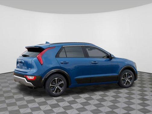 2025 Kia Niro SX