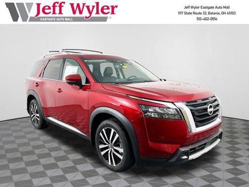 2025 Nissan Pathfinder Platinum 4WD