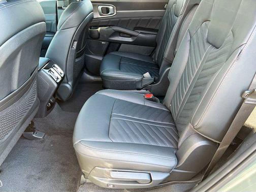 2026 Kia Sorento SX