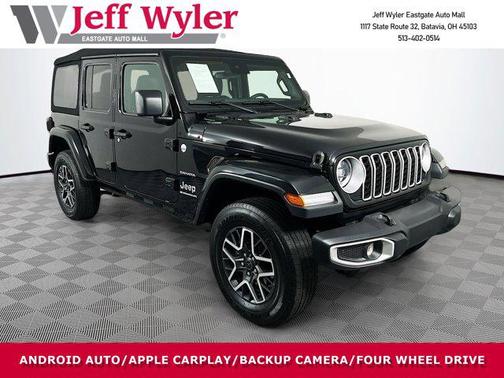2024 Jeep Wrangler 4-Door Sahara 4x4