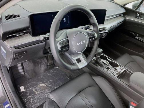2026 Kia K5 EX