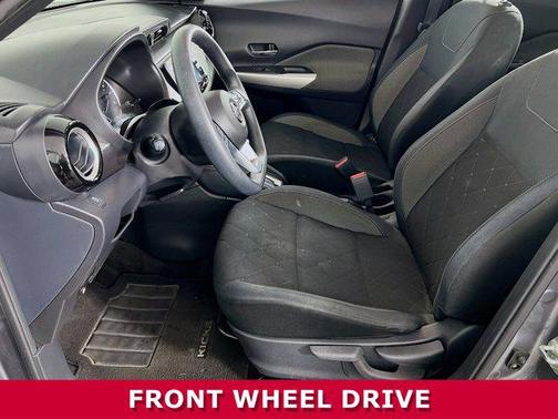 2019 Nissan Kicks SV