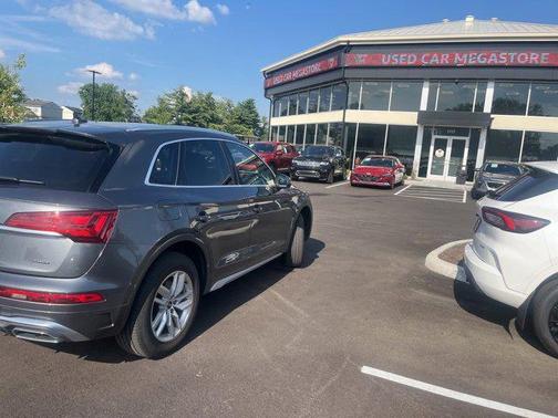 2023 Audi Q5 45 S line Premium