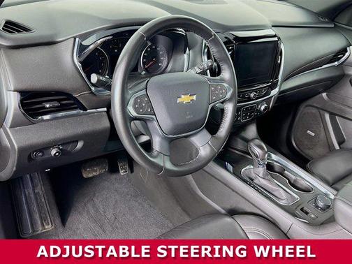 2022 Chevrolet Traverse LT Leather