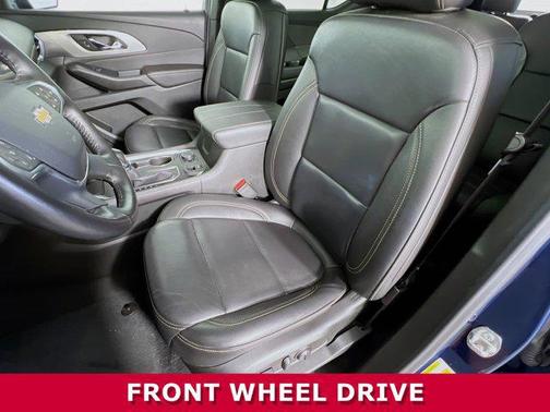 2022 Chevrolet Traverse LT Leather