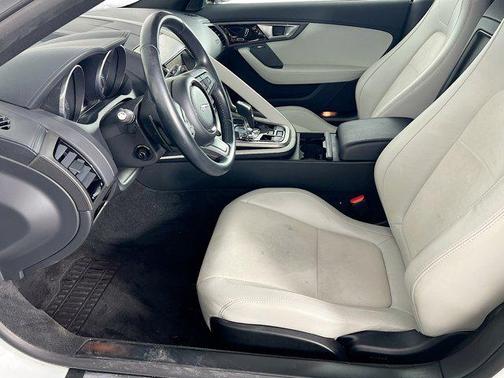 2014 Jaguar F-TYPE V6