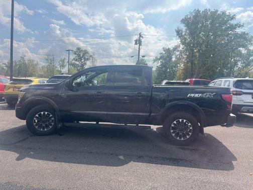 2024 Nissan Titan PRO-4X
