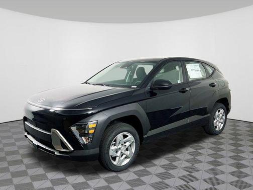 2025 Hyundai KONA SE