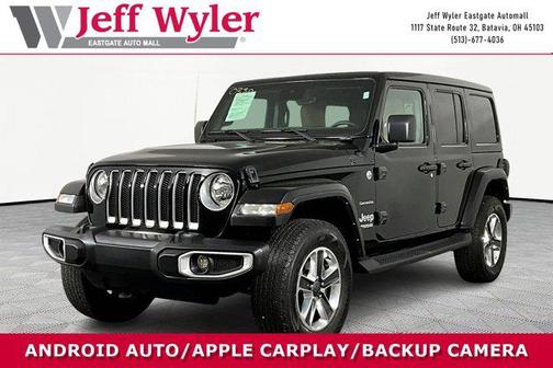 Black Clearcoat 2022 Jeep Wrangler Unlimited Sahara