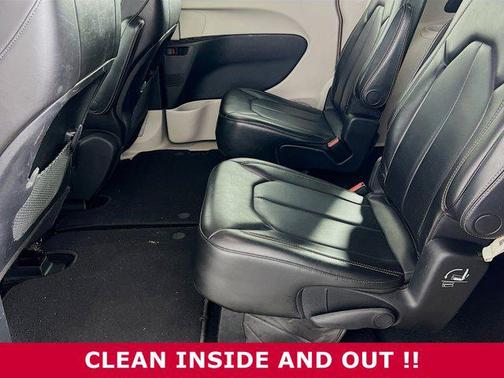 2020 Chrysler Voyager LXI