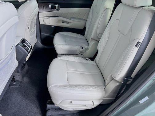 2025 Kia Sorento Hybrid SX Prestige
