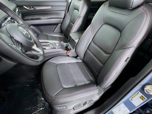 2025 Mazda CX-5 Carbon Edition