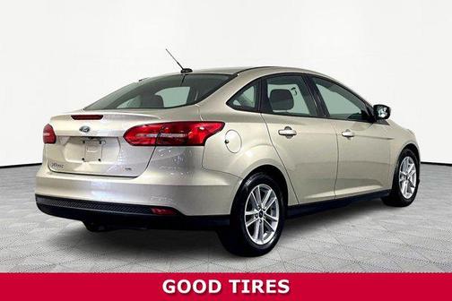 White Gold 2018 Ford Focus SE