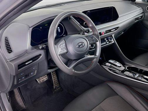 2022 Hyundai SONATA SEL Plus