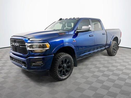 2022 RAM 2500 Laramie Crew Cab 4x4 6'4' Box