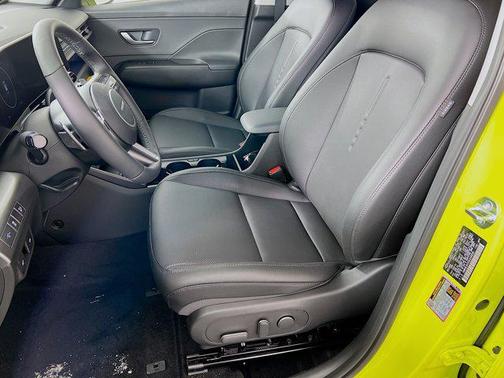 2025 Hyundai KONA Limited
