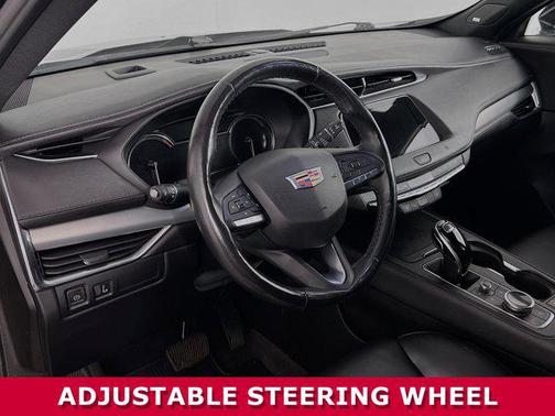 2020 Cadillac XT4 Premium Luxury