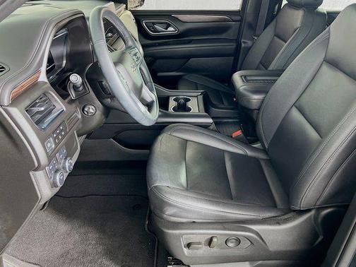 2023 Chevrolet Suburban 4WD Z71