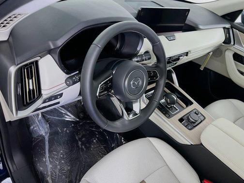 2026 Mazda CX-90 PHEV Premium Plus