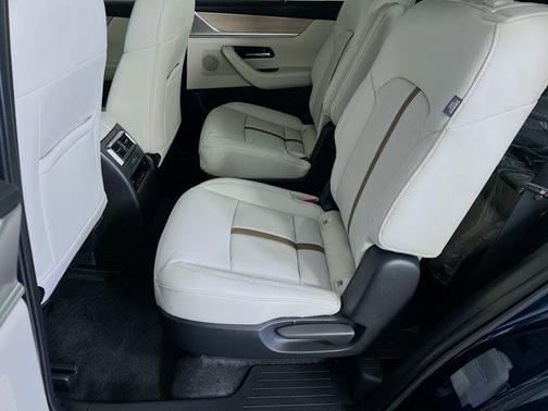 2026 Mazda CX-90 PHEV Premium Plus