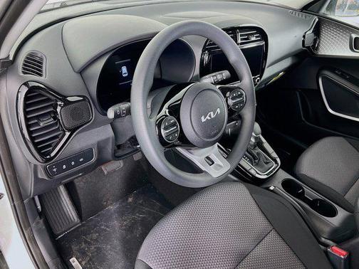 2025 Kia Soul S