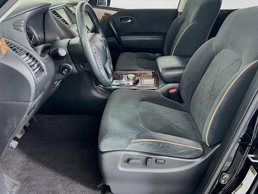 2017 Nissan Armada SV