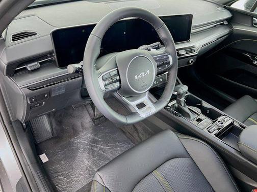 2025 Kia K5 GT
