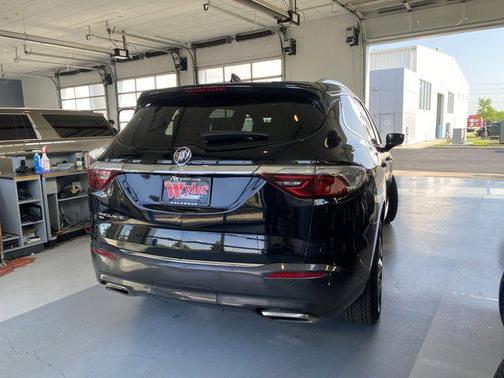 2022 Buick Enclave AWD Essence