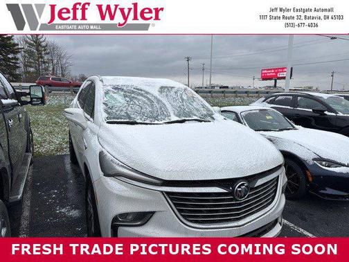 2024 Buick Enclave Essence FWD