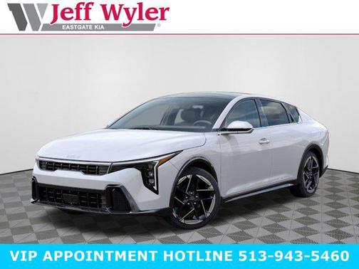 2025 Kia K4 GT-Line