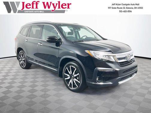 2022 Honda Pilot Touring 8-Passenger