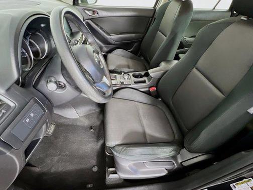 2016 Mazda CX-5 Sport