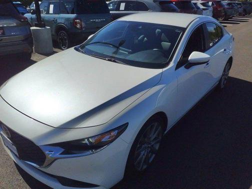 2022 Mazda Mazda3 FWD w/Select Package