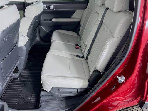 2025 Hyundai SANTA FE SEL 2.4