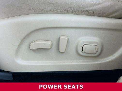 2020 Nissan Pathfinder SL 4WD