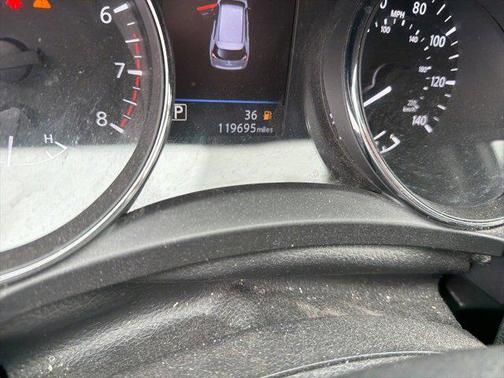 2019 Nissan Rogue SV