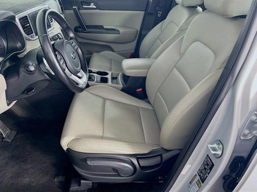 2020 Kia Sportage S